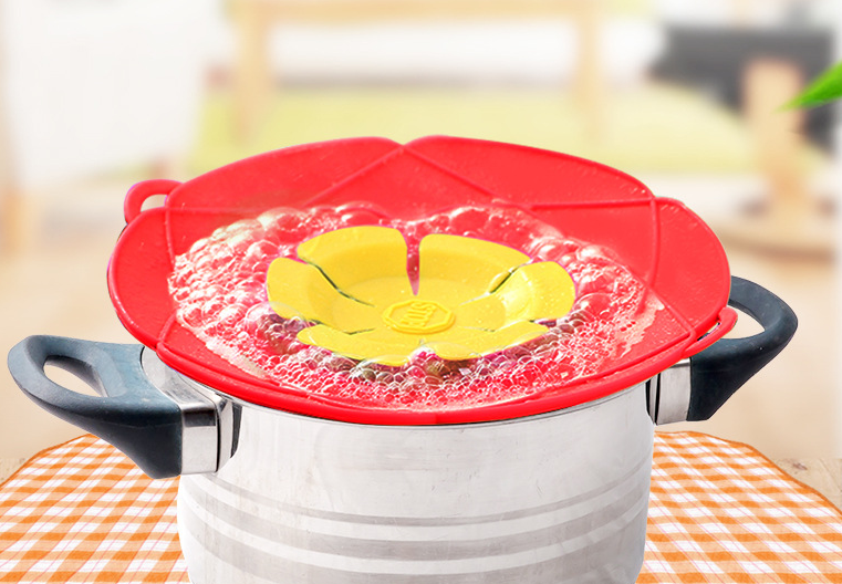 Silicone spill proof lid for household